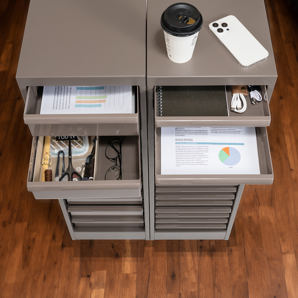 ナカバヤシトレイキャビネット　1列18段　　アバンテV2フロアケース　A4対応 たのめーる】ナカバヤシ アバンテV2 フロアケース カラートレータイプ